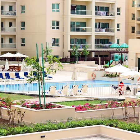 New Arabian Al Dhafra 2 The Greens 1 Br Dubai Exterior foto