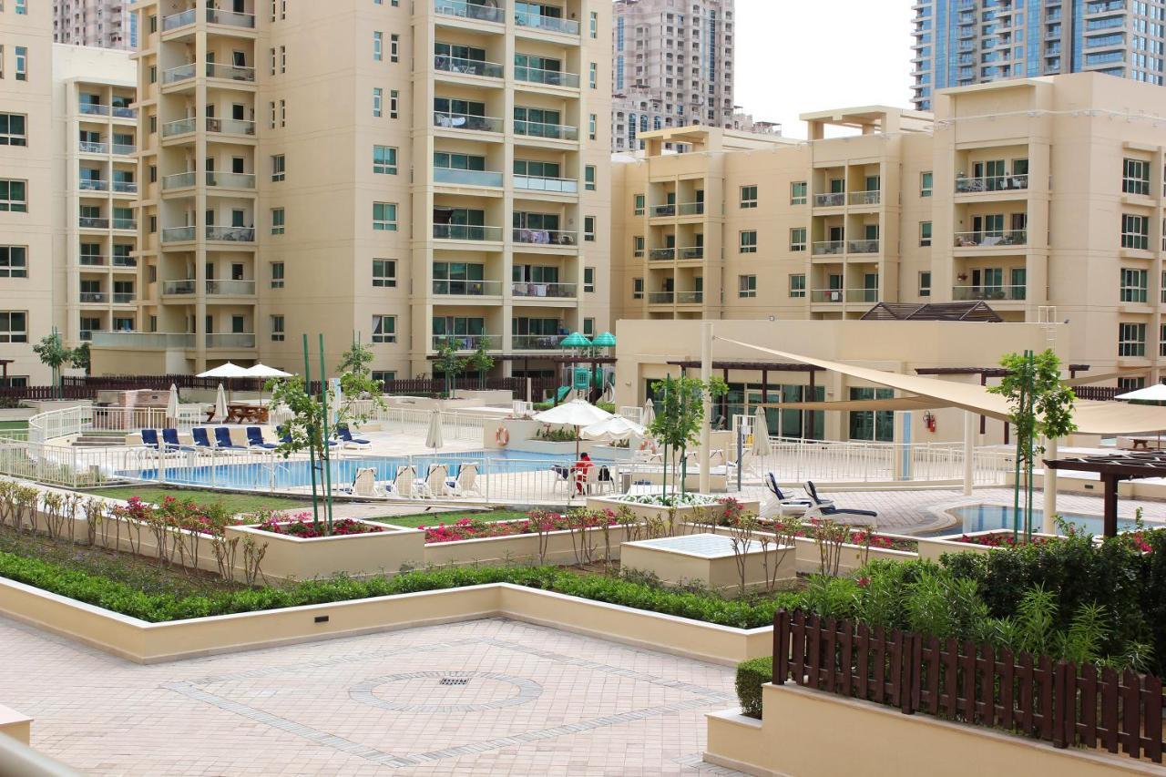 New Arabian Al Dhafra 2 The Greens 1 Br Dubai Exterior foto